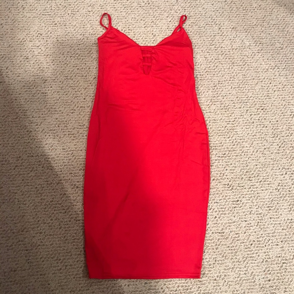 NWOT SILKY RED MINI DRESS SIZE LARGE